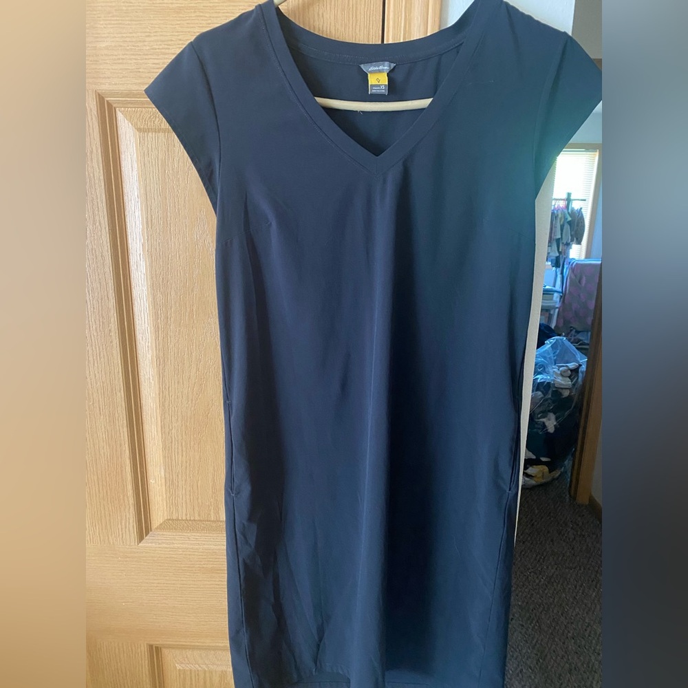 SOLD!!! Eddie Bauer V-Neck Dress